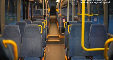 После атаки вражеского дрона в Запорожье сняли с маршрута автобус &ndash; детали