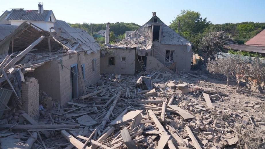 Окупанти вдарили КАБом по Запорізькому району: є загиблий