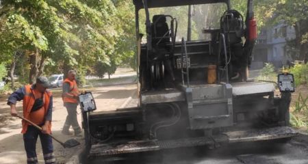 Ремонт у дворах: у Запоріжжі оновили дорогу ще на одній ділянці