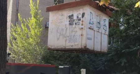 На Університетській та Першій Ливарній у Запоріжжі прибрали незаконні МАФи