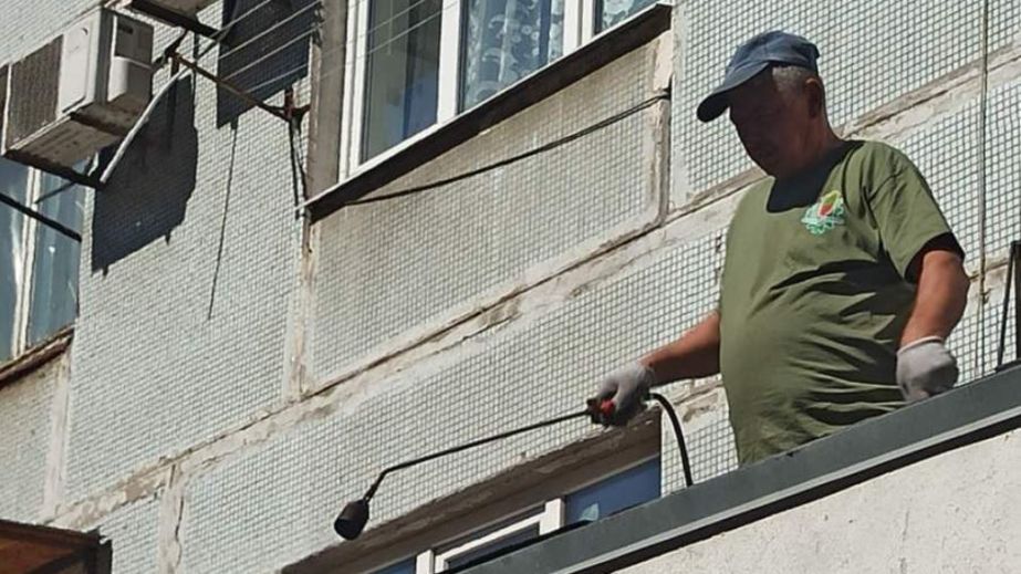 Аварійні роботи: в Запоріжжі ліквідували наслідки обстрілів у 60 будинках