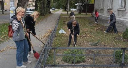 Масштабная осенняя уборка: горожане присоединяются к толоке