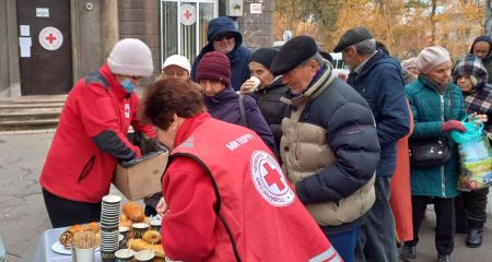 Бесплатные горячие обеды: в Запорожье откроют 4 пункта питания