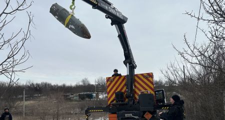 500-кілограмова авіабомба впала та не розірвалась у Запоріжжі: подробиці