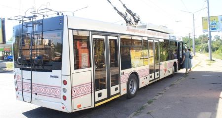 Три тролейбуси з автономним ходом курсуватиме Запоріжжям через ремонтні роботи — подробиці