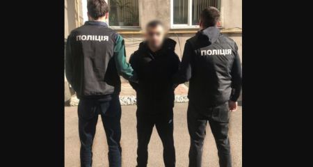 Скоював тяжкі злочини у Запоріжжі, а переховувався у Одесі – подробиці від поліції