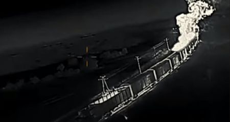 Бійці ГУР вполювали поїзд російських загарбників з пальним на Запоріжжі