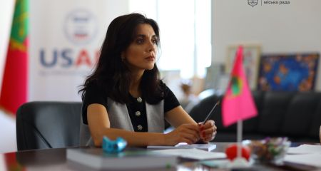 На запитання запоріжців відповість Харченко і її заступники