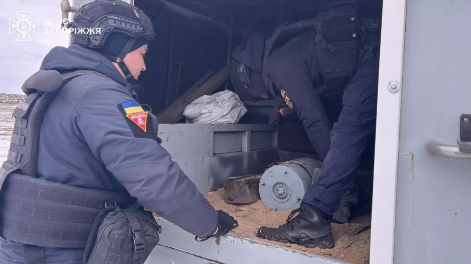 Саперы уничтожили боевые части БпЛА и "Урагана" на Запорожье