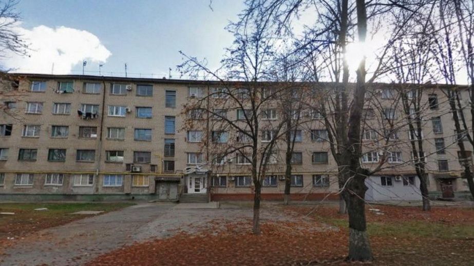 В Запорожье хотят разрешить жильцам приватизацию бывшего общежития "Мотор Січі"