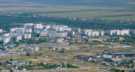 Возле Запорожской АЭС хотят строить коттеджи вместо многоэтажек, – Андрющенко