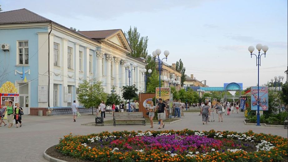 Окуповане місто на Запоріжжі примусово заселяють росіянами
