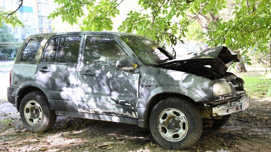 Підпалив чужу автівку: молодика затримали у Запоріжжі