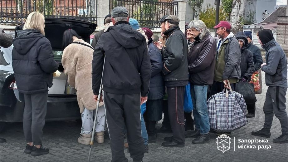 Где могут получить бесплатные обеды бездомные в Запорожье – адреса