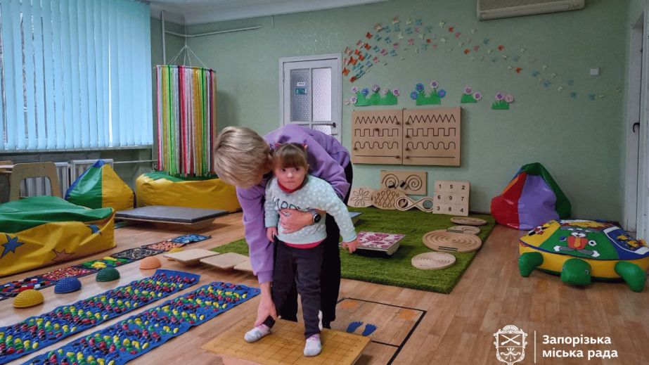 По 2 тис. грн допомоги отримають діти-сироти у Запоріжжі