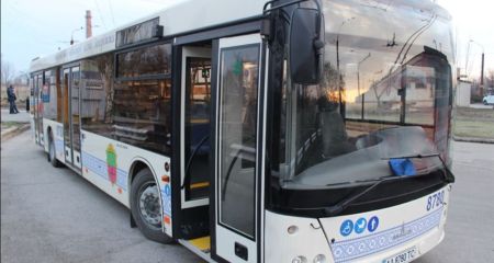 Из-за закрытия движения на Днепрогэсе в Запорожье изменят работу транспорта