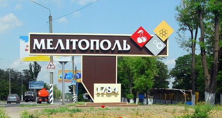 Стоянка військової техніки росіян уражена на окупованому Запоріжжі, – Андрющенко