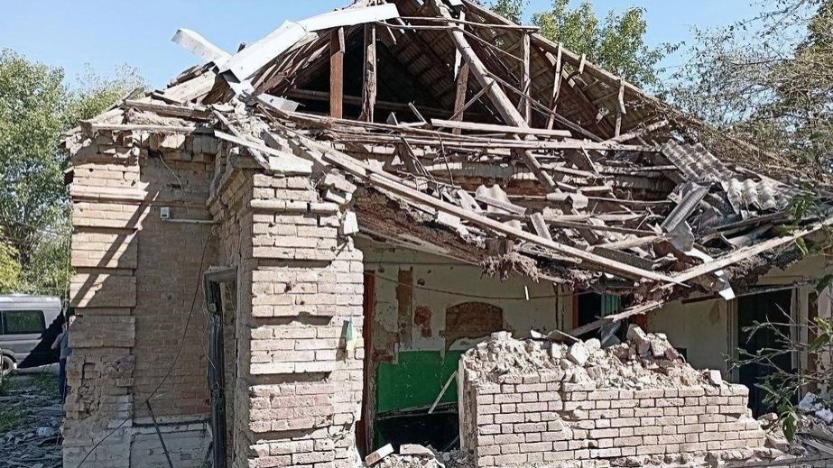 Раненые и разрушения: более 800 ударов нанесла РФ по громадам Запорожья