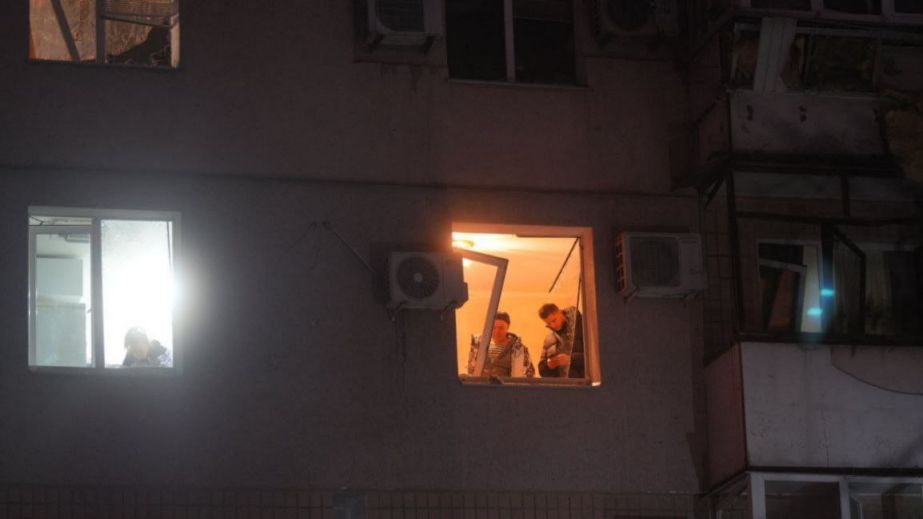 Ворог пошкодив понад 10 житлових будинків у Запоріжжі &ndash; є знеструмлення