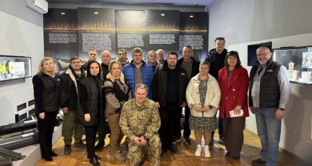 В запорожском музее отметили добровольцев