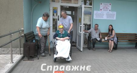 Волонтери запорізького шелтеру: "У нас завжди є місця для постраждалих після обстрілів"