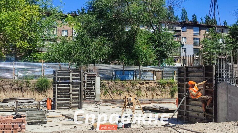 В Запорожье наполовину построены "подземные детсады" &ndash; фото/видео