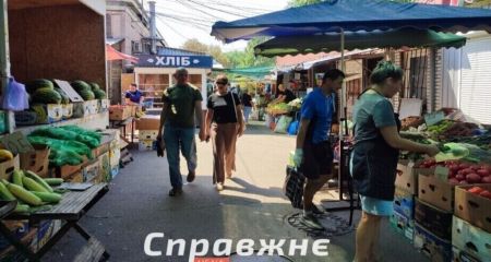 Продажі падають: що з цінами на запорізьких ринках