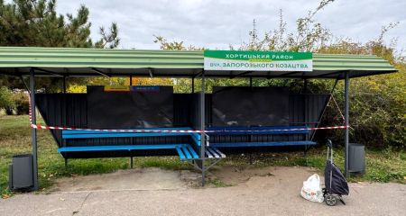 Еще почти два десятка остановок обновили в Запорожье