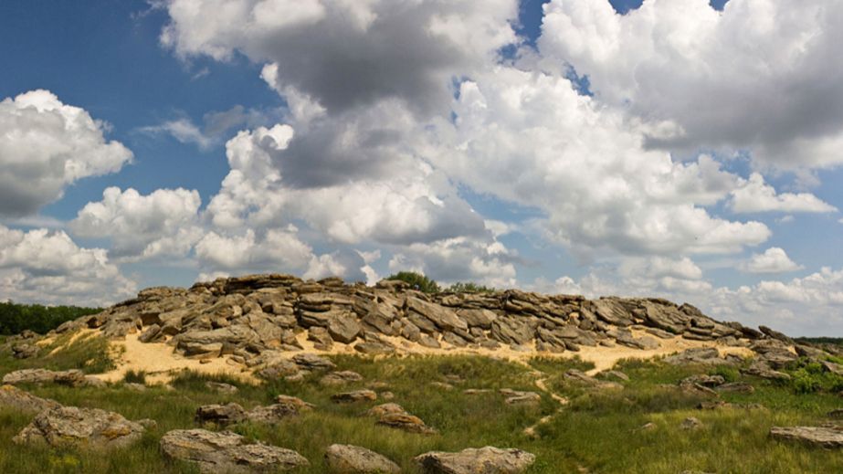 Какие ценности украли оккупанты из "Каменной могилы" на Запорожье &ndash; кадры