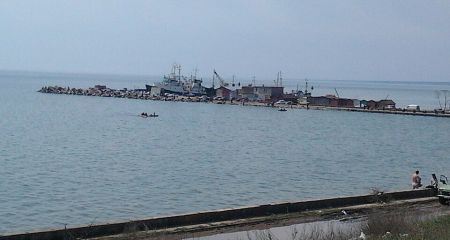 Россия вывозит награбленное через Азовское море, – Плетенчук