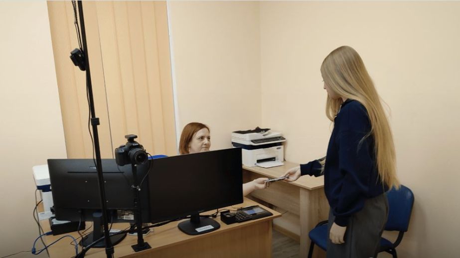 Новація: понад 300 запоріжців оформили паспорт у ЦНАП