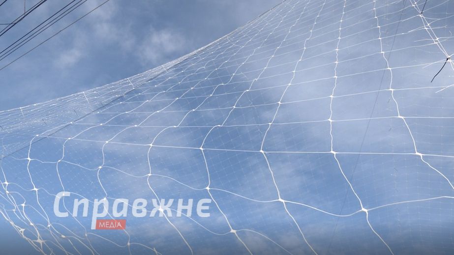 Ненастье кое-где разорвало антидроновые тоннели на Запорожье