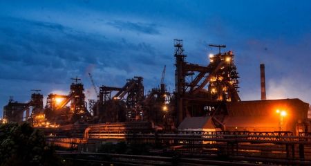 Меткомбінат у Запоріжжі повністю зупинив роботу після удару балістикою