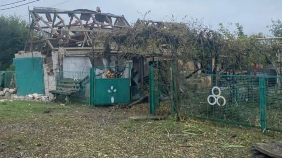 Наслідки ранкових російських атак показала громада Запорізького району