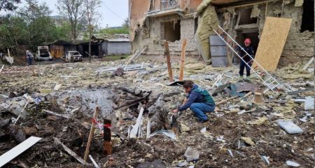 Воронку и следы пожара зафиксировали после удара по Запорожью