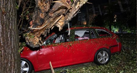 2 дома и 18 авто повреждены в Запорожье после ночного удара россиян