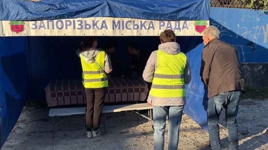 9 частных домов повреждены в Запорожье после атаки БпЛА