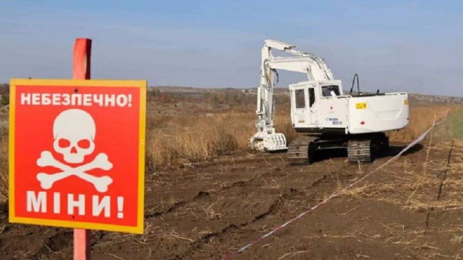 Взрывоопасный предмет уничтожили саперы на Запорожье