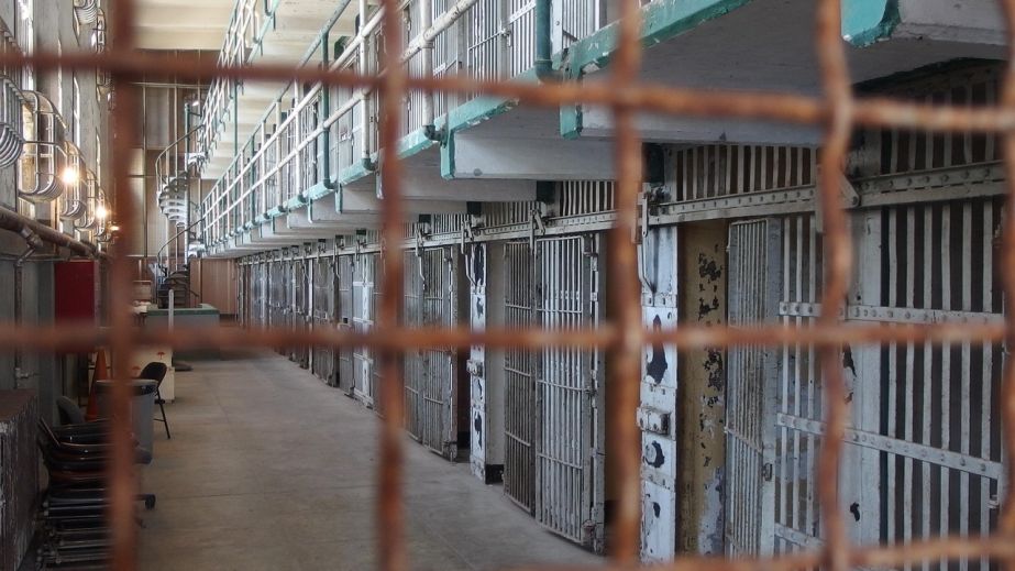 Вбив знайомого під час пиятики: запоріжця засудили до 11 років ув’язнення