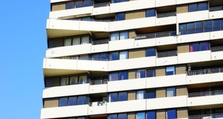 Цены на услуги растут: в Запорожской области подорожали жилье и медицина