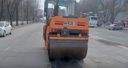 Масштабный ремонт дорог проходит в Александровском районе Запорожья &ndash; где именно