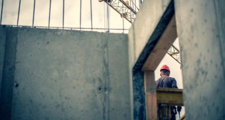 На окупованих територіях випускники працюватимуть три роки заради диплома – деталі