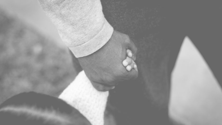 Жителю Запорожья сообщили о подозрении в развращении 8-летней девочки