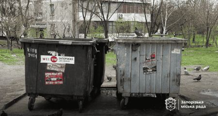 Близько 20 підпалів цьогоріч: у Запоріжжі вандали палять сміттєві баки