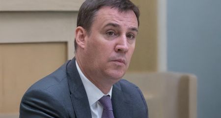 Оккупанты грабят запорожских аграриев: Патрушеву-младшему объявили подозрение