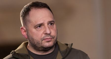 Війна, Єрмак, Мендель і відкриття аеропортів: що Україні робити далі