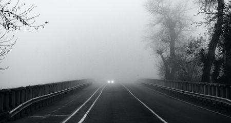 Ожеледиця і туман: запорізькі рятувальники попереджають водіїв і пішоходів