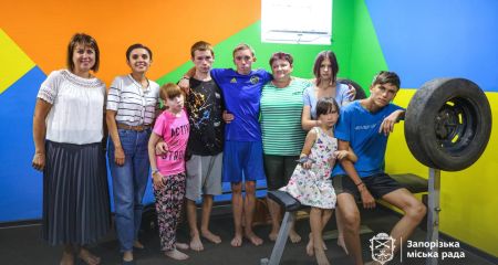 В Запорожье для детдома семейного типа обустроили укрытие