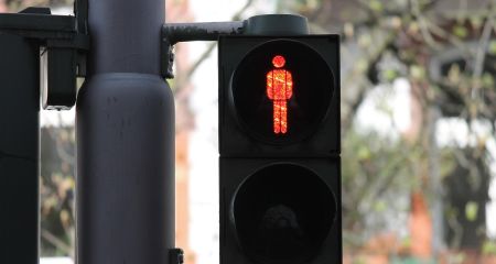 От 6 до 8 часов: бесперебойное питание установили на светофорах в Запорожье