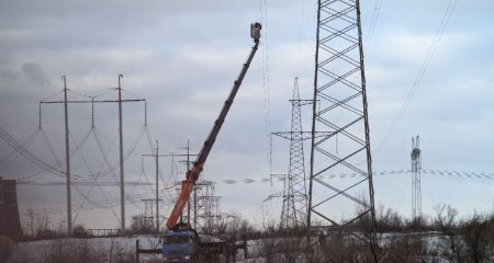 Під час "режиму тиші" відновили енергосполучення ЗАЕС і Запорізької ТЕС &ndash; кадри